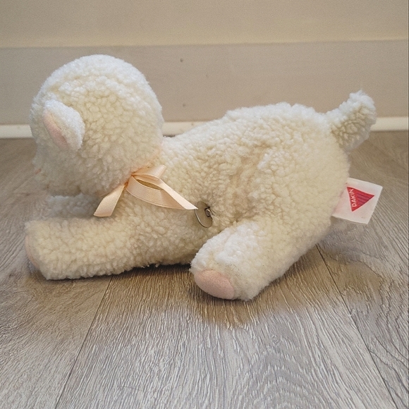 Dakin 1989 White Lamb Sheep Plush Musical Animated Stuffed Animal Jesus Loves Me - Picture 12 of 12